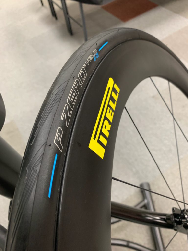 pirelli p zero velo 4s